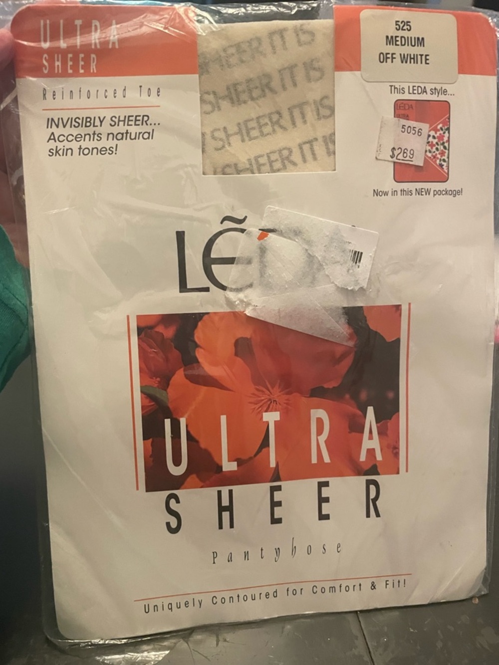 Leda Ultra Sheer Pantyhose off white medium invisible sheer vintage
